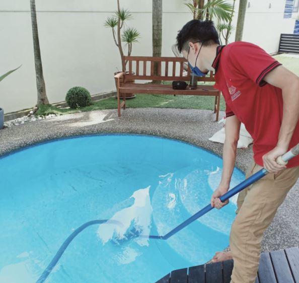 swimming pool cleaning service malaysia